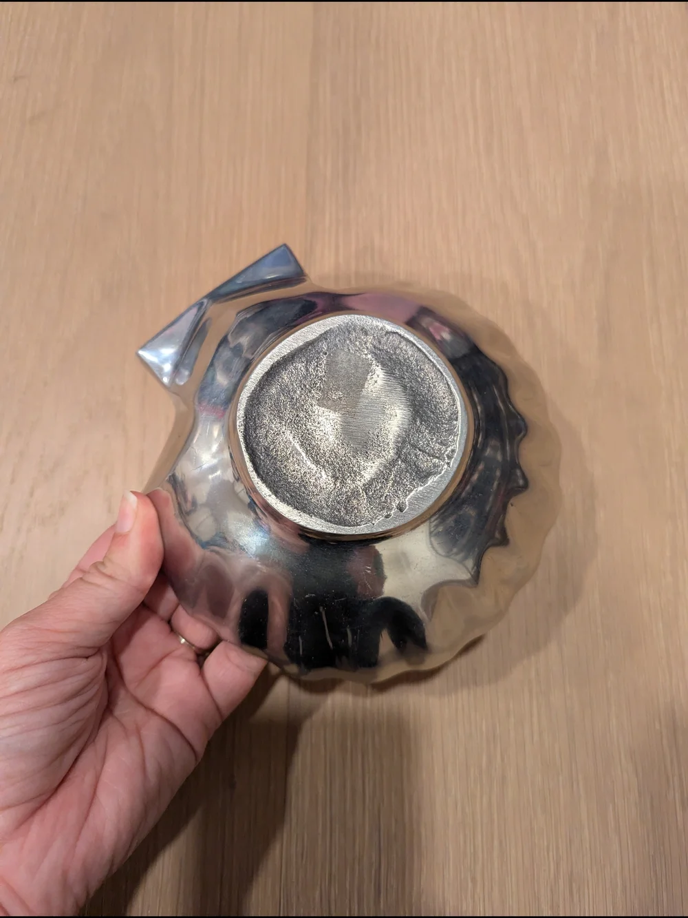 Shell-Shaped Decorative Trinket Dish - Silver